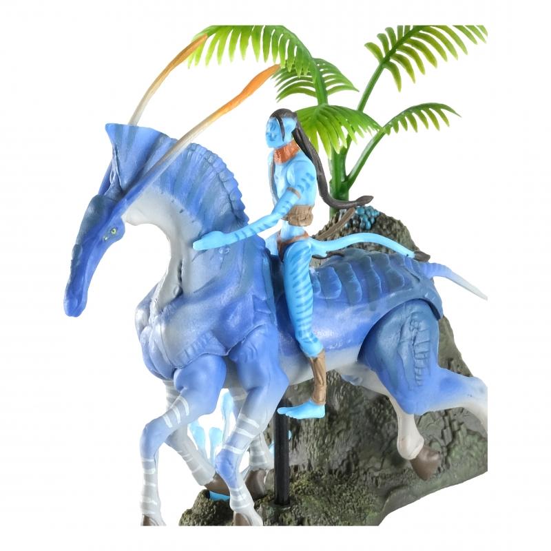 McFarlane Toys Tsu'tey & Direhorse (Avatar Movie) World of Pandora Figures