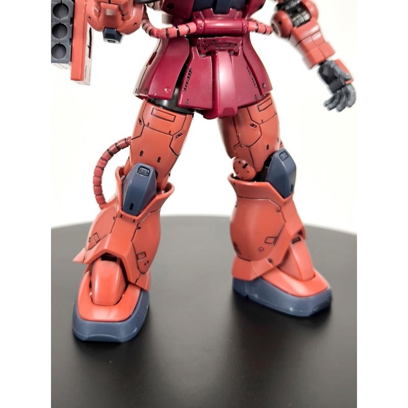 Siap Pasang Assembled HG 1/144 GTO MS-06S Zaku II (Red Comet Ver.) with Paneling