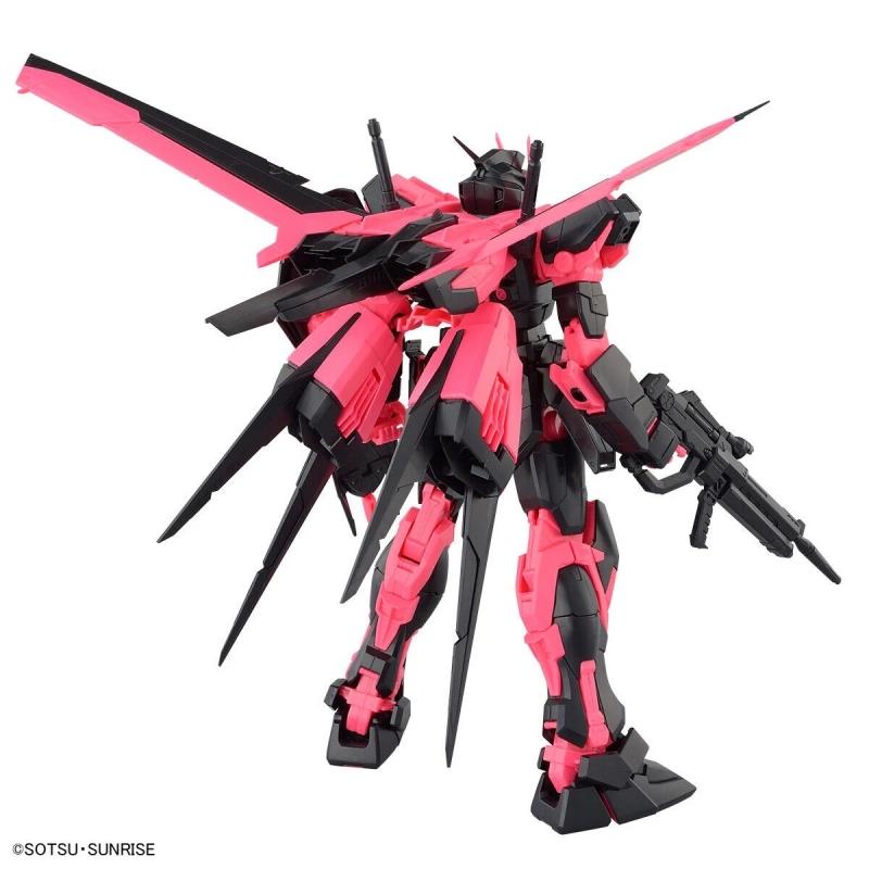 P-Bandai Exclusive MG 1/100 Eco-Pla Aile Strike Gundam Ver. RM [Recirculation Color / Neon Purple]