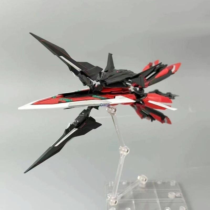 Daban 1/100 Mg 8812a Astray Red Frame Flight Unit + Tactical Sword Set